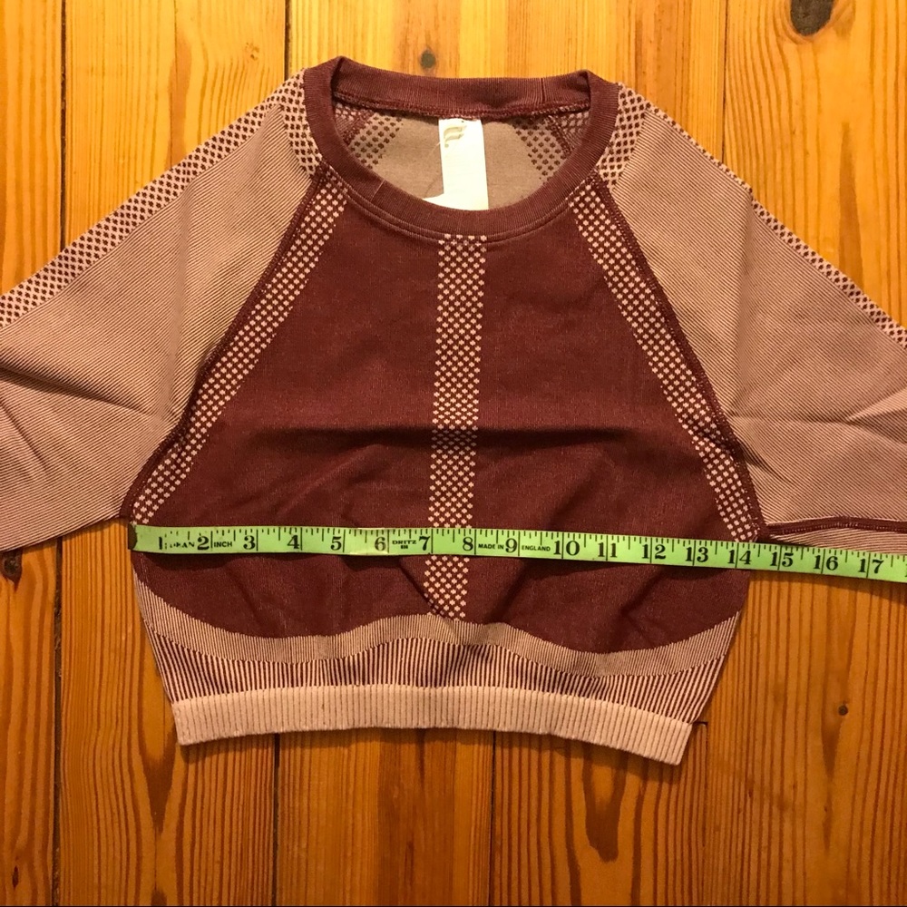 Fabletics Jessie Black Cherry Seamless Crop Top, L - Picture 8 of 12
